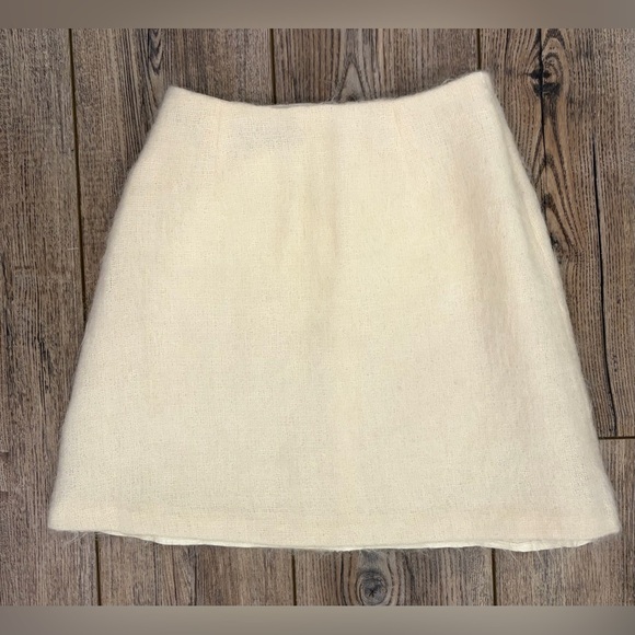 Bisou Bisou Dresses & Skirts - Vintage Bisou-Bisou by Michele Bohbot Mohair Mini Skirt Size Small